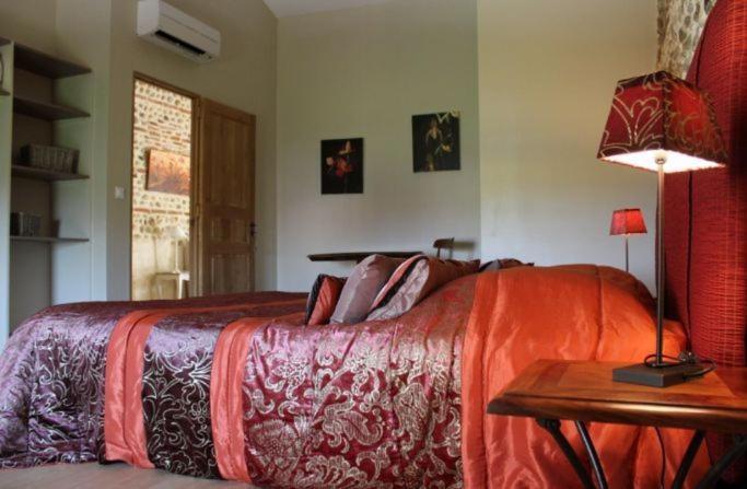Terre De Garance Lagardelle-sur-Leze Room photo