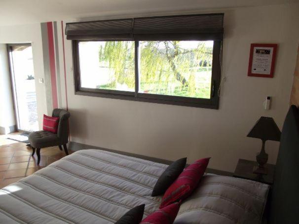 Terre De Garance Lagardelle-sur-Leze Room photo